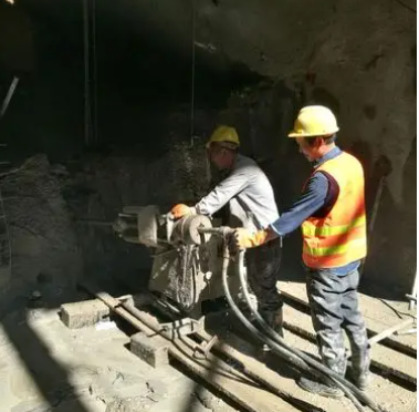 城区水下抗分散灌浆料特点 水下不分散注浆料介绍